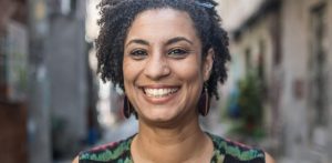 Movimento negro peita direita raivosa e garante Rua Marielle Franco em Rondonópolis, MT (vídeo)