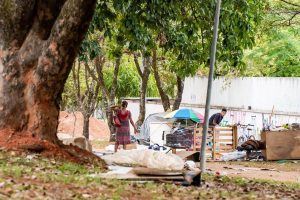 A política clientelista e seus impactos nas políticas para a população de rua: Programa Voz e Rua