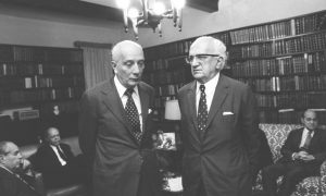 Avança a organização das milícias bolsonaristas urbanas e rurais: Bate-papo com Hélio Doyle