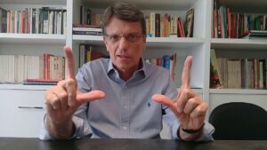 Conheça as histórias do jornalista e militante: Baú do Hélio ganha corte e publicação independente na TV 61