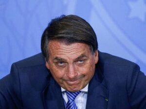 Bolsonarismo continua mobilizado e fascista não deve ser subestimado: Bate papo com Hélio Doyle