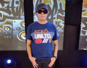 ‘Vacina no braço, comida no prato’, o mais novo grito de Darlan