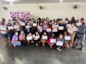 Cerca de 50 cadastradas no CRAS e colaboradoras do Ser Jaciarense concluem cursos de qualificação profissional