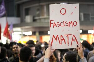 Sem unidade, forças democráticas serão esmagadas pelo fascismo: Bate-papo com Hélio Doyle