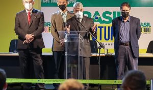 Humberto Costa: caos na saúde impõe recomposição no orçamento para 2023