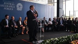 <strong>“Teremos um ministério da paz e da justiça”, diz Flávio Dino</strong>