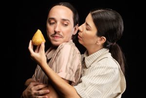 <strong>Espetáculo sobre solidão que mistura música e humor tem sessões na Caixa Cultural</strong>