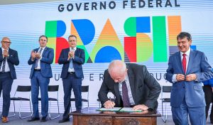 Com novo Bolsa Família, governo Lula convoca país a enfrentar a fome