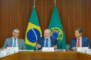 <strong>Governo anuncia em abril o novo plano nacional de investimentos em infraestrutura</strong>