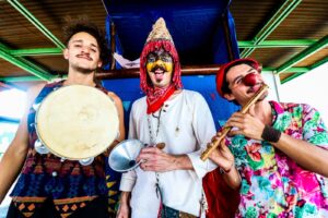 O Saci Pererê chega pelo teatro de bonecos em escolas do DF