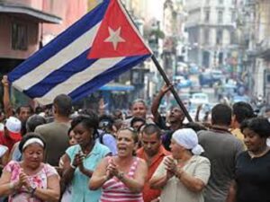 Embaixada de Cuba refuta mentiras da Folha de S.Paulo